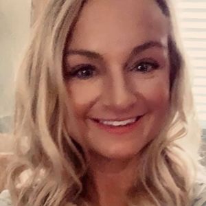 Meet your Posher, Kara